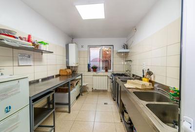 Vila 336 mp 7 camere - locuință, grădiniță, clinică - Drumul Taberei - 11