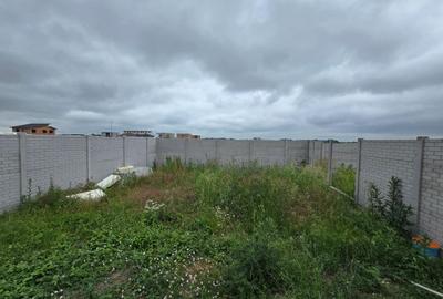 1/2 Duplex pe parter,predare la cheie  , 3 dormitoare, Zona Metro 2, Comision 0% - 14
