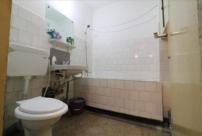 Apartament de 3 camere decomandat, etaj 2 din 4, Odeon Podu Ros - 14