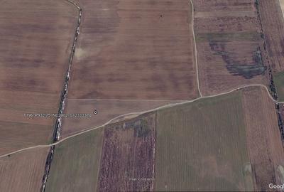 Teren Construcții intravilan de 23333 mp, în Periș