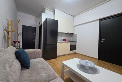 Apartament cu 2 camere semidecomandat în Universitate