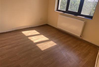 Casa de vanzare in sat Hangulesti cu suprafata de 133 mp , suprafata teren 2000 - 5