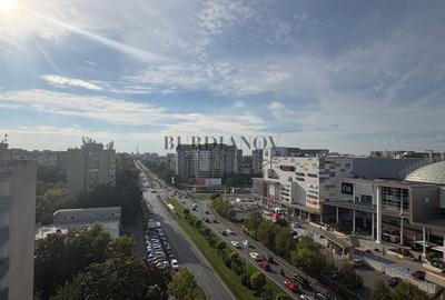 Apartament cu 3 camere decomandat în Drumul Taberei