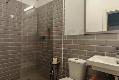 Apartament 2 camere, parcare inclusă – închiriere pe 12 luni în Mamaia Sat - 4