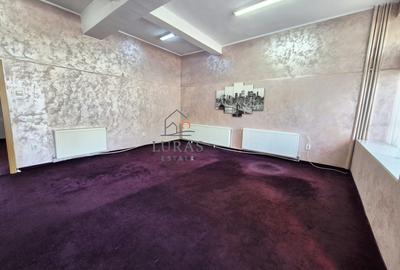 Spațiu comercial - Inel 2  | 60 mp | Parter | Vitrină stradală - 1