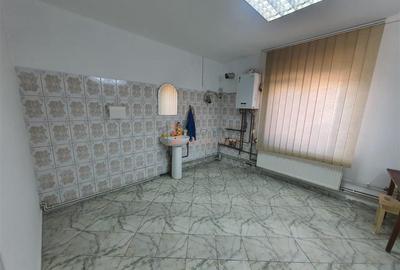 Casa tip parter zona Centru - 6