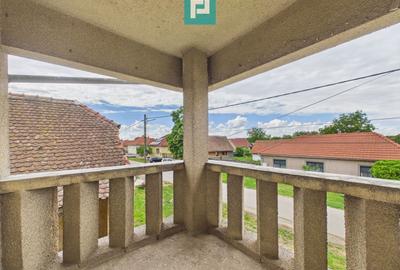 Casă P+M cu grădină generoasă în Ineu - 14