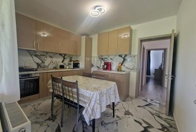 Casa P+M de vanzare Sabareni - 5