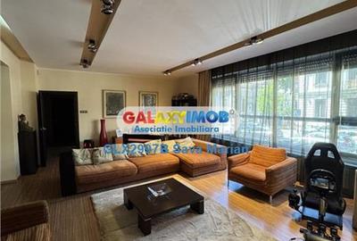 APARTAMENT DE 4 CAMERE PIATA ROMANA - 1