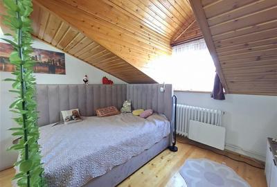 Apartament 3 camere la casa curte pivnita parcare zona Centrala - 7