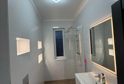 Apartament cu 3 camere, 62,30 mp, parcare, zona Porii - 8
