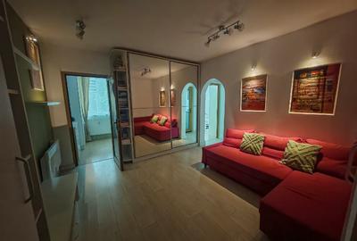 Apartament cu 3 camere, mobilat în Drumul Taberei
