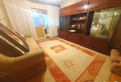 Apartament 3 camere, situat in Targu Jiu, str Victoriei (Ultracentral) - 2