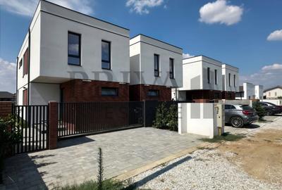 Duplex cu 4 camere în Moșnița Nouă