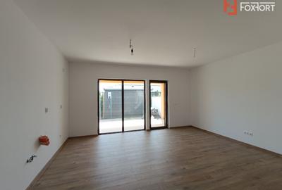 Duplex cu 4 camere în Moșnița Nouă