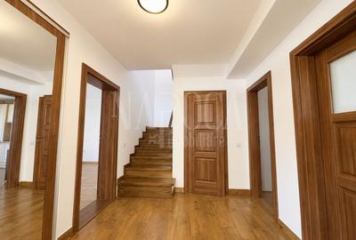 Casa 4 camere de vanzare in Floresti - 4