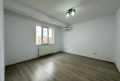Apartament cu 2 camere decomandat în Inel II