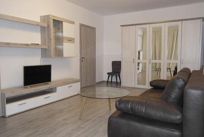 Apartament cu 2 camere decomandat, mobilat în Apărătorii Patriei
