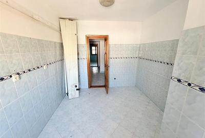 Apartament 3 camere , etaj 1, zona Brailei, suprafata totala 92mp - 2