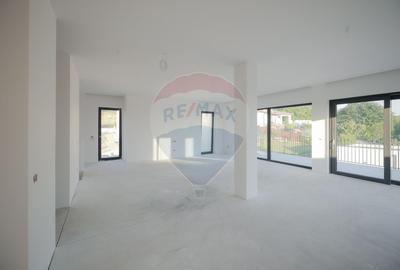 Casă nouă de vânzare Oradea - Dealuri, P+E, teren 575 mp - 12
