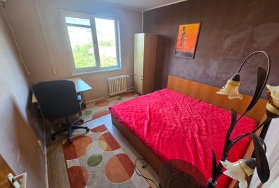 Închiriere Apartament 2 Camere Gorjului Moinești - 2