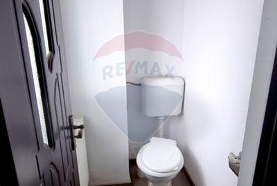 Clădire mixtă de vânzare, 1.055 MC, teren 350 mp str. Fabricii BM - 22