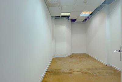 Spatiu comercial, 2 intrari, 82 mp, Noua - 6