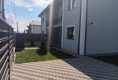 Duplex cu 4 camere în Miroslava