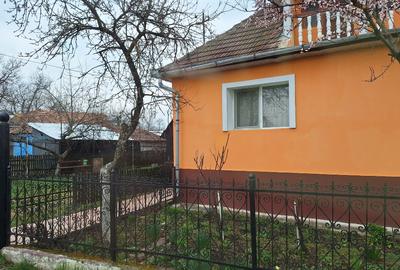 Casă cu teren 1.000 mp de închiriat în Agrij, județul Sălaj - 16