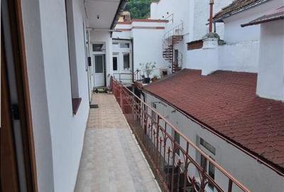 Apartament de 3 camere in zona Centrul Istoric - 2