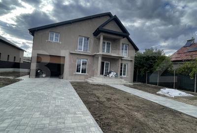 Casă individuală cu 7 camere în Tecuci
