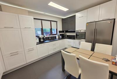 Casa Mogosoaia 10 camere - s.u. 280 mp - teren 620 mp - 13