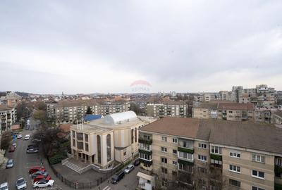 De vânzare apartament cu 4 camere, Bulevardul Decebal - 20