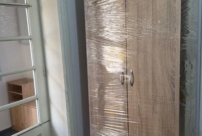 Casă 2 camere renovată integral | Curte | Prima închiriere | Sector 5 - 6