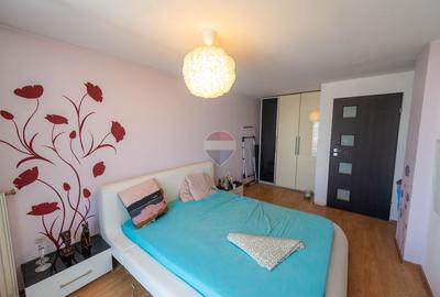 Apartament cu 2 camere de vanzare zona 1 Decembrie 1918 strada Fetesti - 12