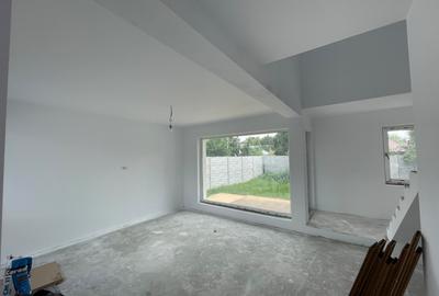 Duplex cu 3 camere în Plopi
