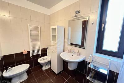 3 camere 2 NiveleTotul Nou Parcarezona Centrala str Gheorghe MarimescuUMF - 15