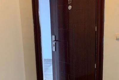 Apartament 2 camere Miroslava, 100 ml de statia de autobuz, str C-tin Langa 40 - 26