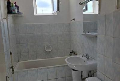 Far, 2 camere decomandate - 9