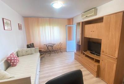 Garsonieră decomandată, mobilată în Tineretului