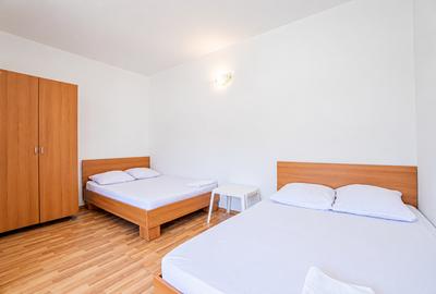 Vilă cu două corpuri, 11 camere – locuință și potențial turistic - 13