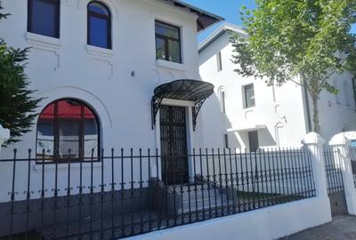 Vila renovata de inchiriat zona Kiseleff, 3 intrari - 3