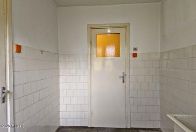 Circumvalatiunii - Gheorghe Lazar - 4 Camere, Etaj 3, 2 Bai, Centrala - 6