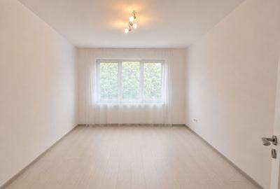Apartament 3 camere de închiriat zona Tractorul - 11