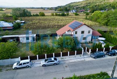 Casă/Vilă cu 4 camere, Buhuși - 2