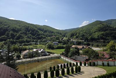 Conac exclusivist | Slănic-Moldova | View Superb |  Domeniu 17.000 mp | SPA&LAC - 4