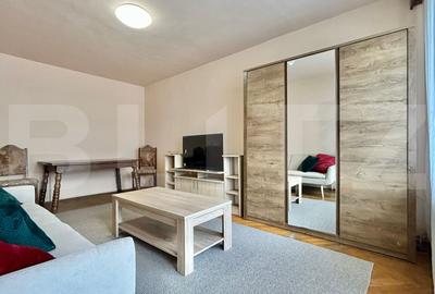 Apartament cu 3 camere decomandat, mobilat în Central