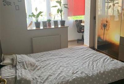 Decomandat, mobilat si utilat cu 2 bai si 2 balcoane la etajul 3 - 1