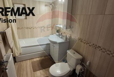 Apartament 3 camere de închiriat in Rovine - 6