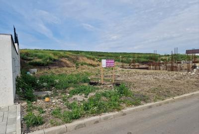 De Vanzare 500 mp Teren Intravilan -Tatarasii Noi -Suceava - 1